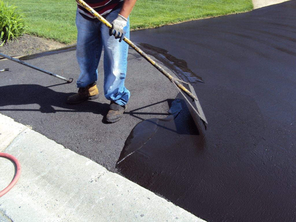 parking lot seal coating service Phoenix.