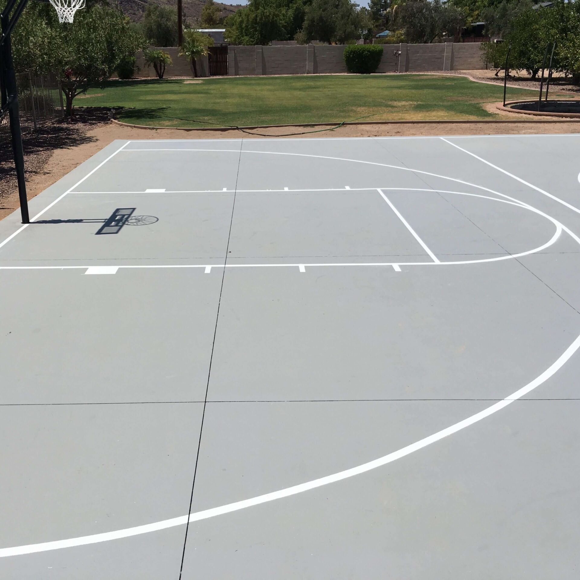 sports court line painting